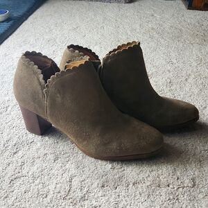 Jack Rogers Olive Green Suede Ankle Boots Size 10